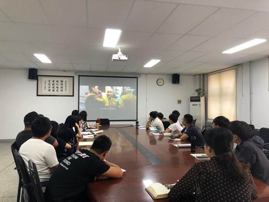 说明: A0D4A591917071CF4243F7501B5EA31F